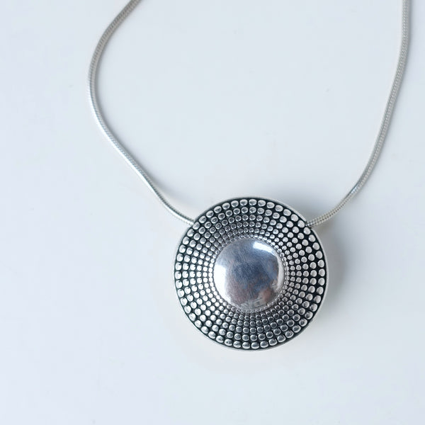 Agnes Simple Shield Pendant